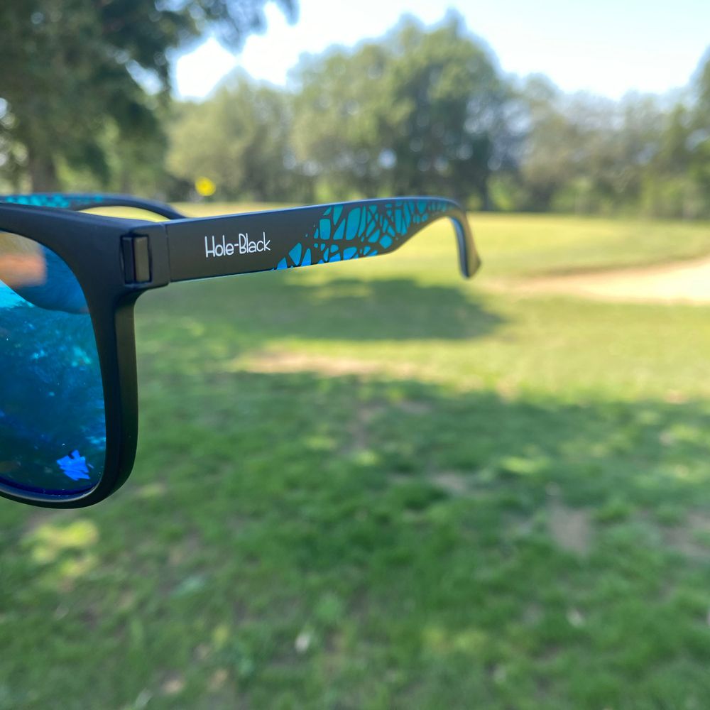 Hole Black GolfLunettes Polarisées Bleu Glace